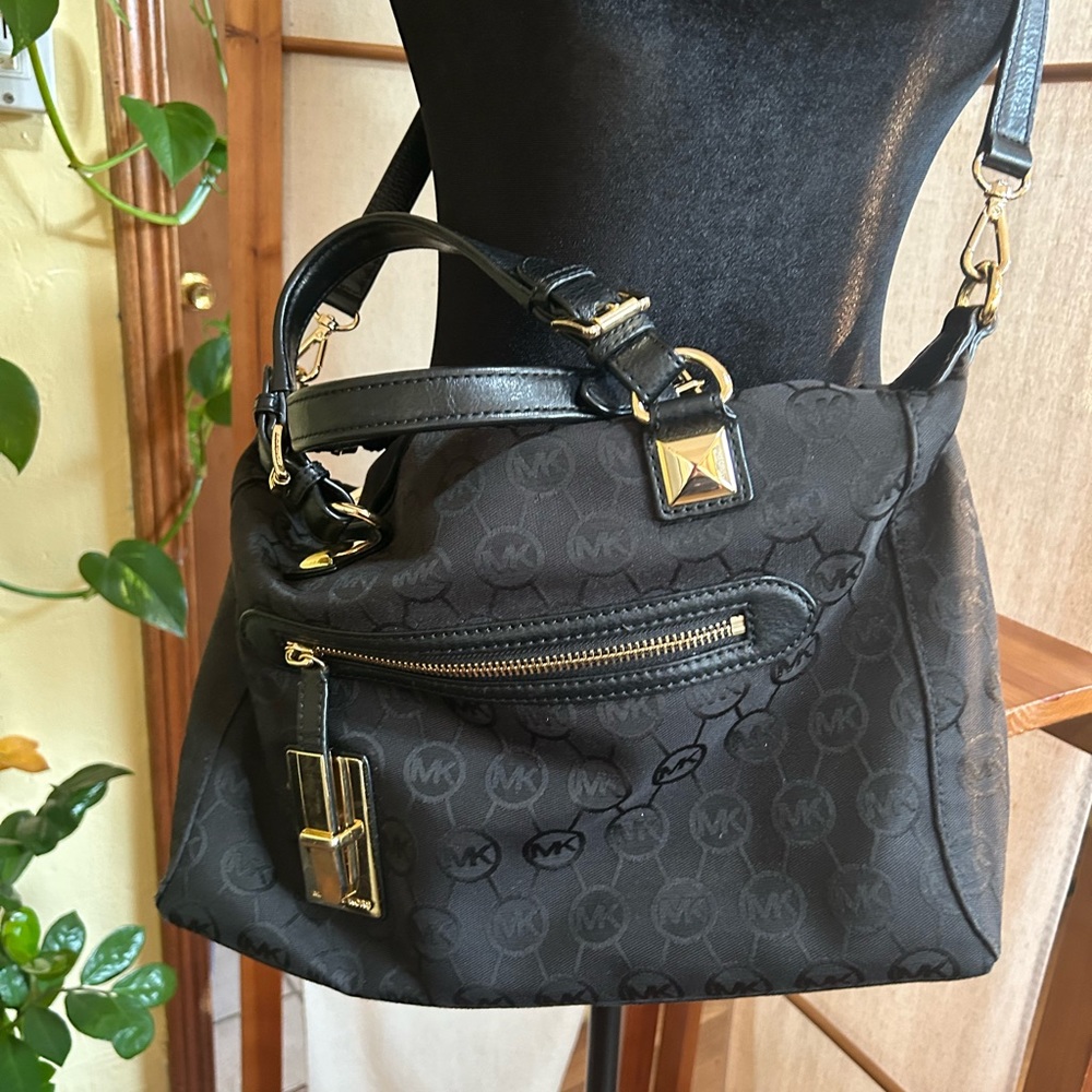 Michael Kors Handbag/shoulder bag